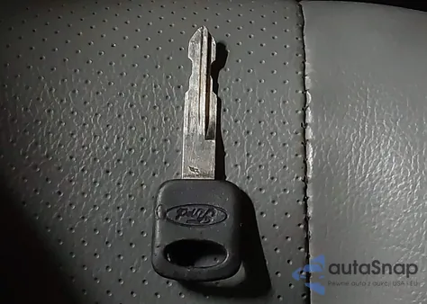 2014 Ford E-350 Super Duty Commercial из США, поврежденный, VIN 1FTSS3EL3EDA06883